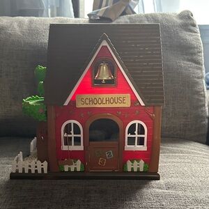 LilWoodzeez Red Schoolhouse